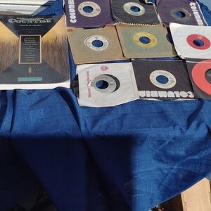 Country music Records(45's)& Songbook